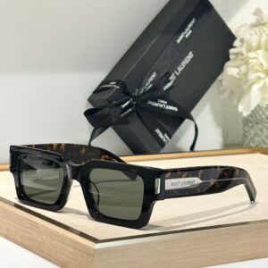 Saint Laurent premium